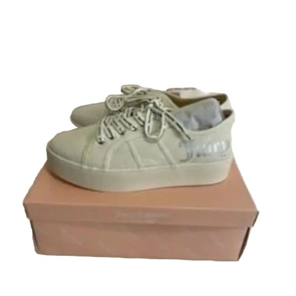 Juicy Couture Platform Sneakers Women's Size 8.5  Shoes white Canvas New